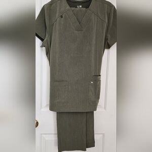 Koi Women's Heathered Sage Scubs